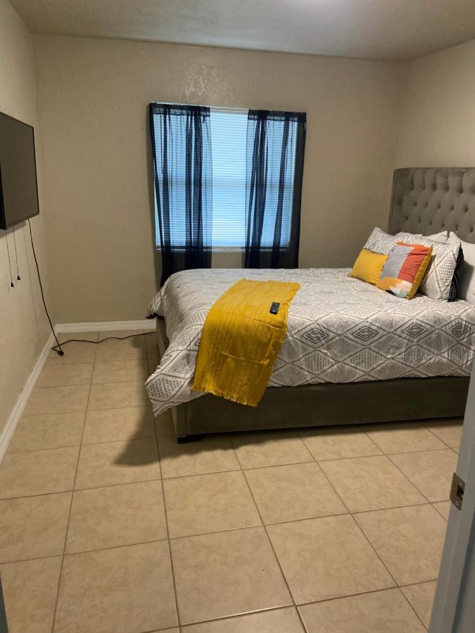 Comfy Inn 圣彼得堡 外观 照片