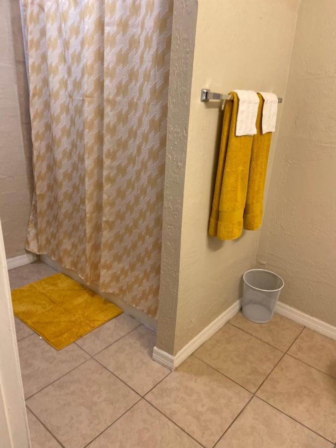 Comfy Inn 圣彼得堡 外观 照片